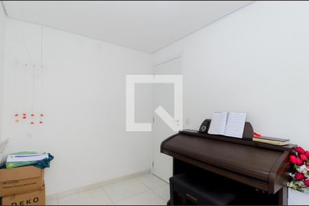 Quarto 1 de apartamento para alugar com 2 quartos, 37m² em Jardim Albertina, Guarulhos