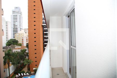 Varanda de kitnet/studio para alugar com 1 quarto, 32m² em Pinheiros, São Paulo