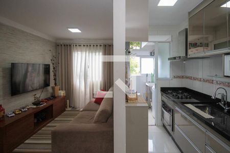 Sala e Cozinha de apartamento à venda com 2 quartos, 48m² em Jardim Vila Formosa, São Paulo