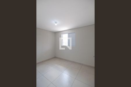 Quarto 1 de apartamento para alugar com 2 quartos, 38m² em Padroeira, Osasco