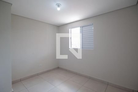 Quarto 1 de apartamento para alugar com 2 quartos, 38m² em Padroeira, Osasco