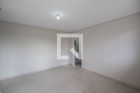 Sala e cozinha de apartamento para alugar com 2 quartos, 38m² em Padroeira, Osasco