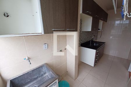 Apartamento à venda com 67m², 2 quartos e 1 vaga Apartamento à venda com 67m², 2 quartos e 1 vagaCozinha e Área de Serviço
