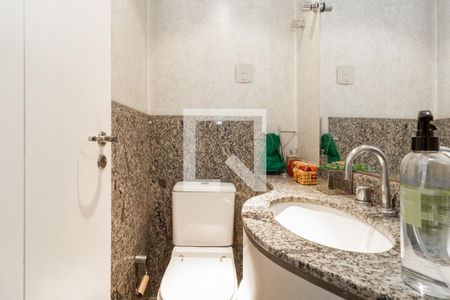 Lavabo de apartamento para alugar com 3 quartos, 94m² em Moema, São Paulo