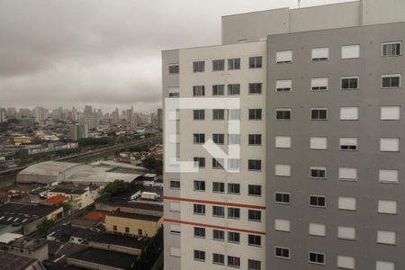 Vista Sala  de apartamento para alugar com 2 quartos, 42m² em Guaiaúna, São Paulo