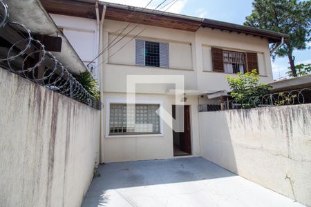 Garagem de casa à venda com 2 quartos, 100m² em Vila Cordeiro, São Paulo