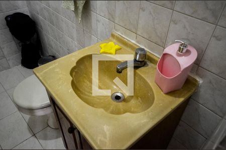 Lavabo de casa à venda com 4 quartos, 240m² em Andaraí, Rio de Janeiro