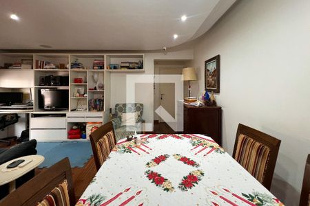 Sala de apartamento à venda com 2 quartos, 80m² em Vila Nova Conceição, São Paulo