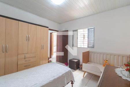 Quarto 2 de casa à venda com 3 quartos, 200m² em Vila Gomes, São Paulo