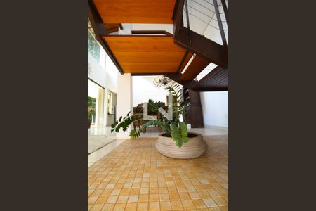 Sala de casa à venda com 5 quartos, 280m² em Retiro do Chale, Brumadinho