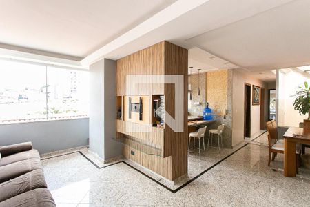 Sala de casa à venda com 3 quartos, 234m² em Vila Esperança, São Paulo