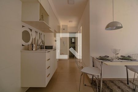 Cozinha de apartamento para alugar com 2 quartos, 37m² em Jardim Oriental, São Paulo