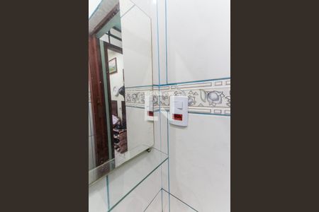 Lavabo de casa à venda com 4 quartos, 194m² em Vila Germinal, São Paulo