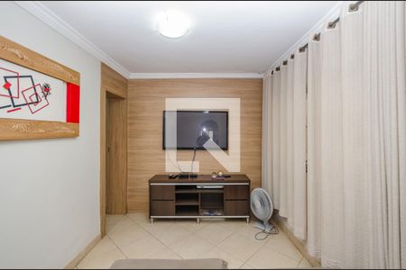 Sala 1 de casa para alugar com 4 quartos, 200m² em Palmeiras, Belo Horizonte