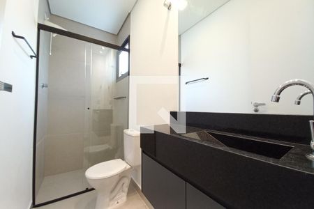 Banheiro de apartamento para alugar com 1 quarto, 45m² em Jardim do Trevo, Campinas