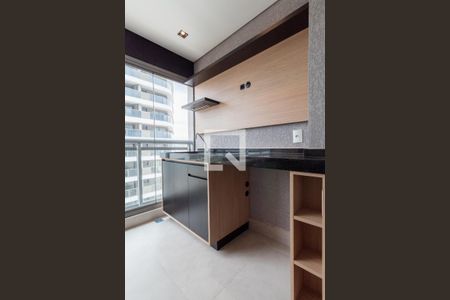 Varanda  de kitnet/studio para alugar com 1 quarto, 30m² em Pinheiros, São Paulo