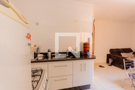 Apartamento à venda com 96m², 2 quartos e 1 vaga Apartamento à venda com 96m², 2 quartos e 1 vagaCozinha e Área de Serviço