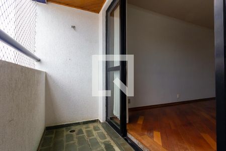 Sacada de apartamento para alugar com 2 quartos, 70m² em Vila Ipojuca, São Paulo