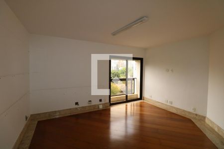 Sala 2  de apartamento à venda com 4 quartos, 384m² em Pacaembu, São Paulo