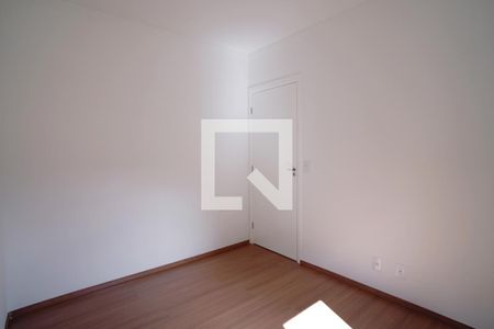 Quarto 2 de apartamento para alugar com 2 quartos, 43m² em Centro, Votorantim