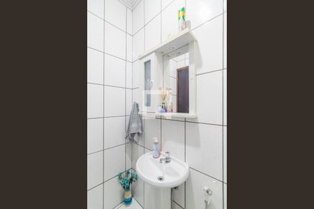 Lavabo de casa à venda com 3 quartos, 300m² em Vila Scarpelli, Santo André