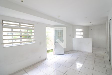 Sala de casa para alugar com 8 quartos, 540m² em Vila Celeste, São Paulo