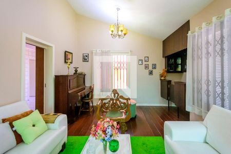 Sala 1 de casa à venda com 3 quartos, 240m² em Glória, Porto Alegre