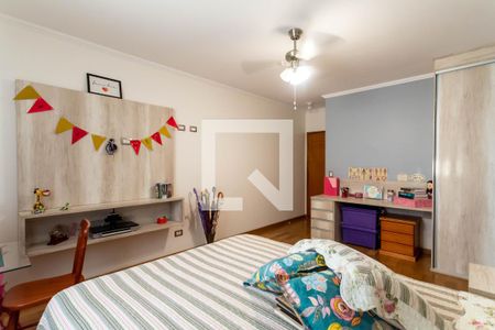 Casa à venda com 220m², 3 quartos e 4 vagas Casa à venda com 220m², 3 quartos e 4 vagasSuíte 3