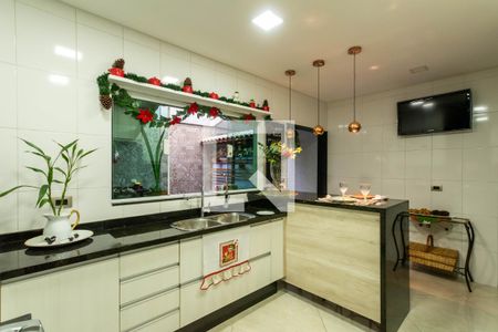 Casa à venda com 220m², 3 quartos e 4 vagas Casa à venda com 220m², 3 quartos e 4 vagasCozinha