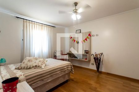 Casa à venda com 220m², 3 quartos e 4 vagas Casa à venda com 220m², 3 quartos e 4 vagasSuíte 3