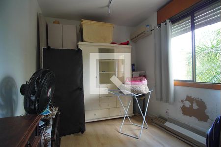 Quarto 2 de apartamento à venda com 3 quartos, 100m² em Passo da Areia, Porto Alegre