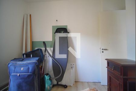 Quarto  2 de apartamento à venda com 3 quartos, 100m² em Passo da Areia, Porto Alegre