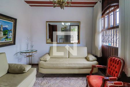 Sala de Estar de casa à venda com 4 quartos, 600m² em Santa Cruz, Belo Horizonte
