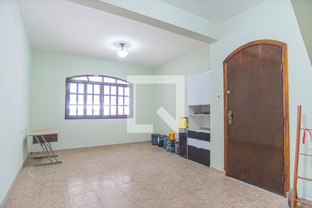 Sala de casa à venda com 3 quartos, 160m² em Parque Gerassi, Santo André