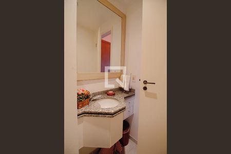 Apartamento à venda com 117m², 3 quartos e 3 vagas Apartamento à venda com 117m², 3 quartos e 3 vagasLavabo