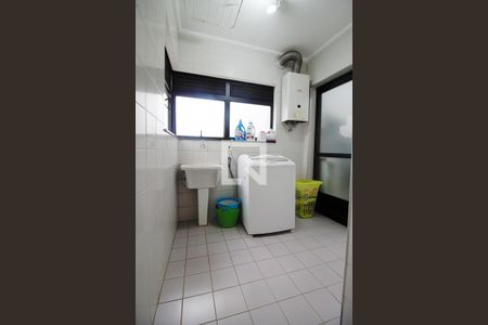 Apartamento à venda com 117m², 3 quartos e 3 vagas Apartamento à venda com 117m², 3 quartos e 3 vagasÁrea de Serviço