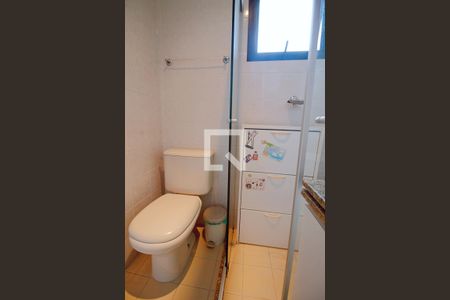 Apartamento à venda com 117m², 3 quartos e 3 vagas Apartamento à venda com 117m², 3 quartos e 3 vagasBanheiro da Suíte 2