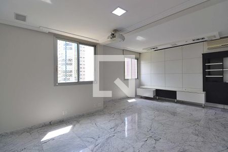 Sala de TV de apartamento para alugar com 4 quartos, 330m² em Jardim, Santo André