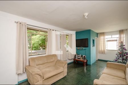Casa à venda com 3 quartos, 160m² em Dom Bosco, Belo Horizonte