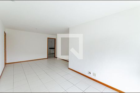 Apartamento para alugar com 3 quartos, 106m² em Piratininga, Niterói