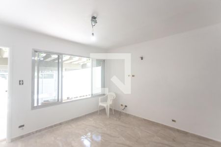 Sala de estar de casa à venda com 2 quartos, 120m² em Centro, São Bernardo do Campo