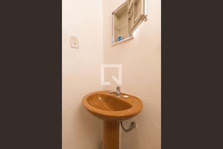 Lavabo de casa à venda com 2 quartos, 120m² em Parque Santo Antonio, Guarulhos