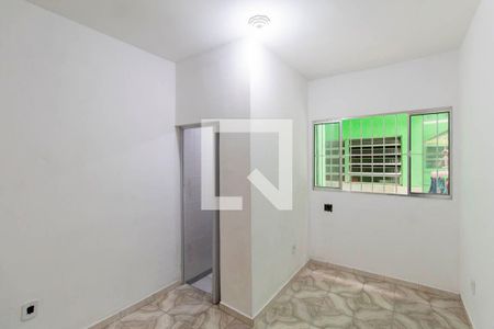 Sala de casa para alugar com 2 quartos, 75m² em Vila Santa Teresa (zona Leste), São Paulo