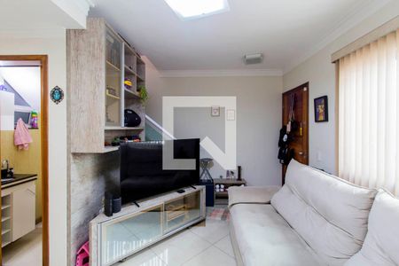 Sala  de casa de condomínio à venda com 3 quartos, 63m² em Vila Salete, São Paulo