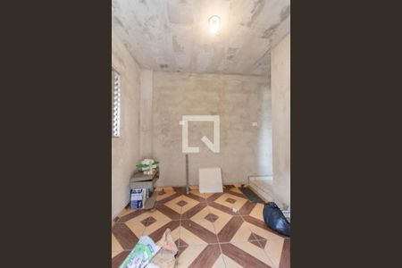 Casa à venda com 200m², 2 quartos e 1 vaga Casa à venda com 200m², 2 quartos e 1 vagaQuarto de Serviço