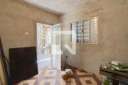 Casa à venda com 200m², 2 quartos e 1 vaga Casa à venda com 200m², 2 quartos e 1 vagaQuarto de Serviço