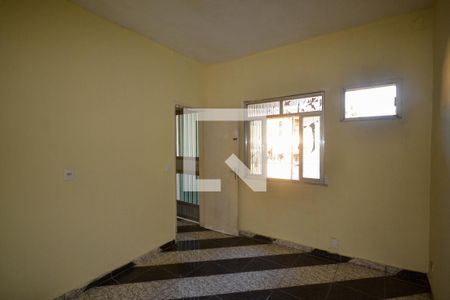 Quarto de casa para alugar com 1 quarto, 72m² em Jardim Iguaçu, Nova Iguaçu