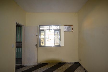 Quarto de casa para alugar com 1 quarto, 72m² em Jardim Iguaçu, Nova Iguaçu