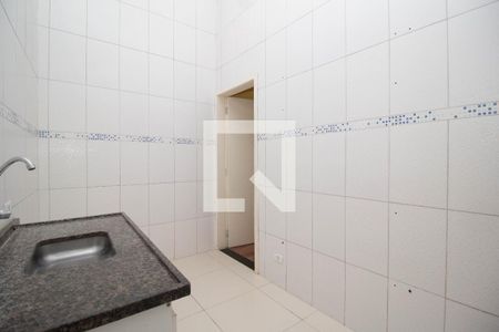 Cozinha de casa para alugar com 1 quarto, 40m² em Vila Santa Edwiges, São Paulo