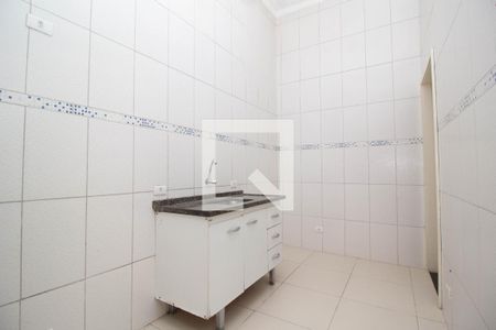 Cozinha de casa para alugar com 1 quarto, 40m² em Vila Santa Edwiges, São Paulo